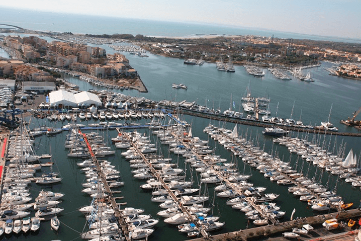 Salon_nautique_suite-premium_cap-d-agde_confort_luxe_naturiste_suite.png copie